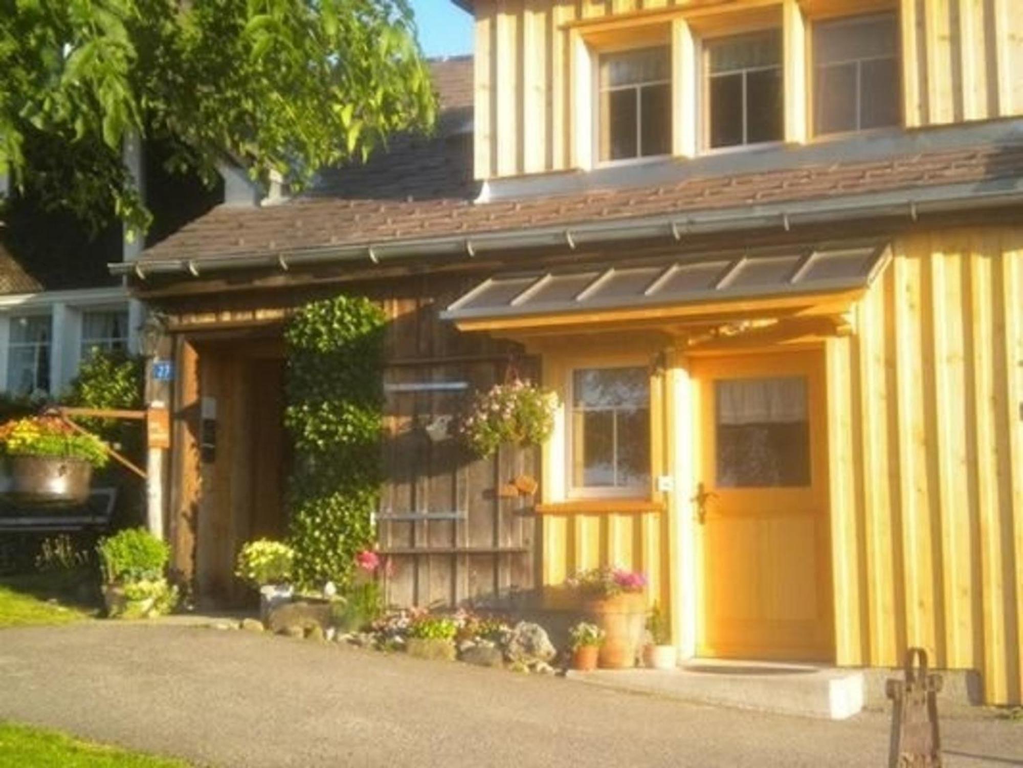 Bauernhof Fendrig - Neue Wohnung Haslen Экстерьер фото