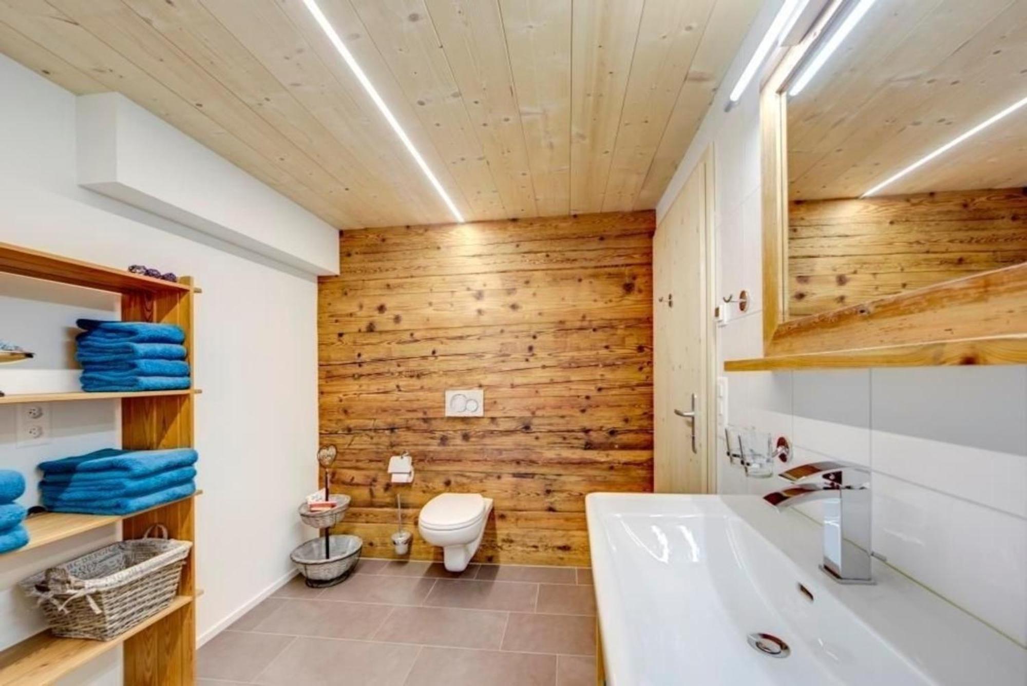 Bauernhof Fendrig - Neue Wohnung Haslen Экстерьер фото